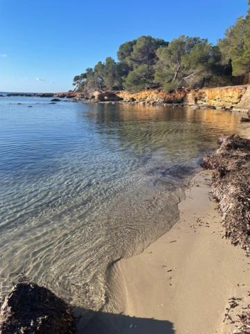 Retreat Studio Santa Eularia des Riu Eksteriør billede